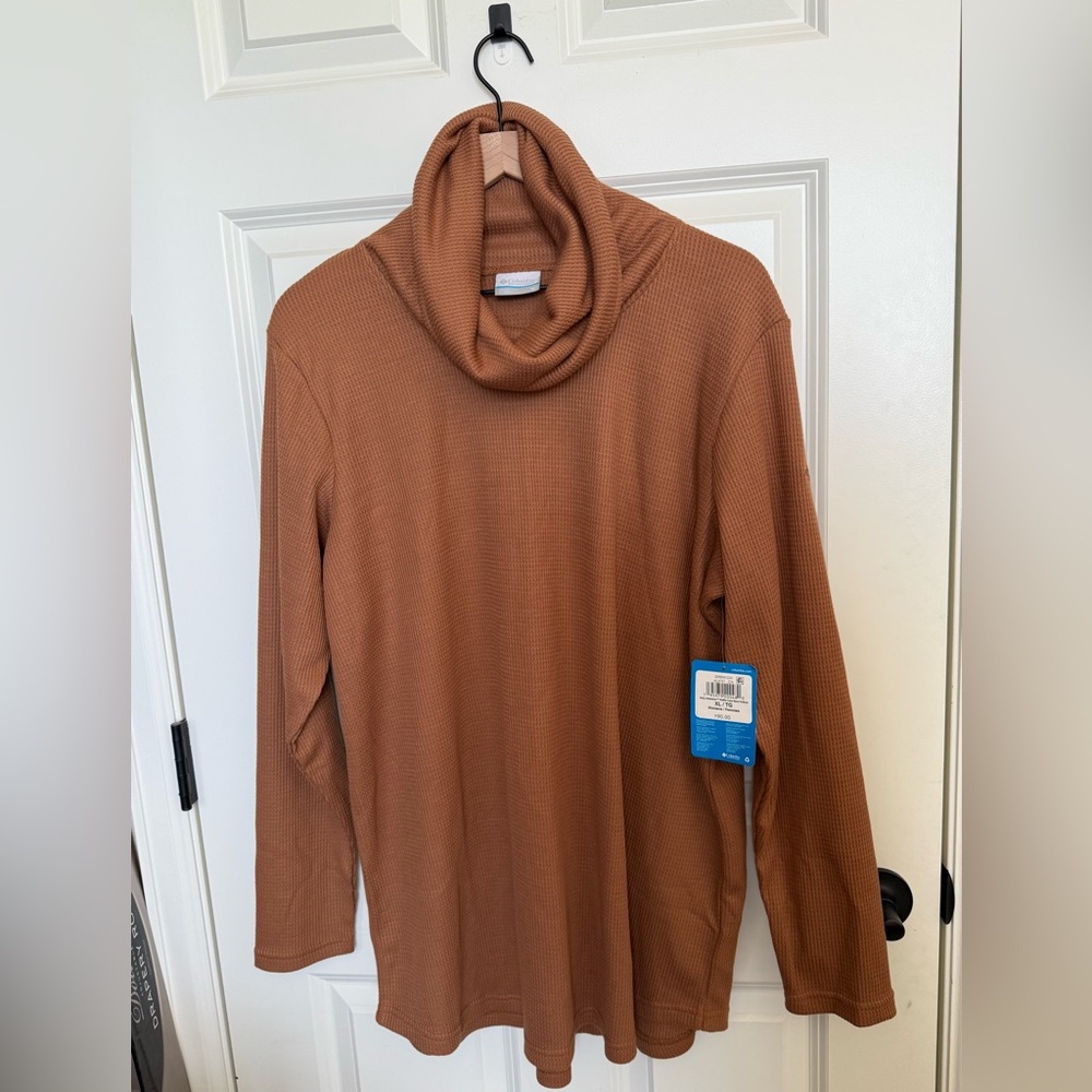 NWT, Columbia Holly Hideaway Cowl Neck Tunic